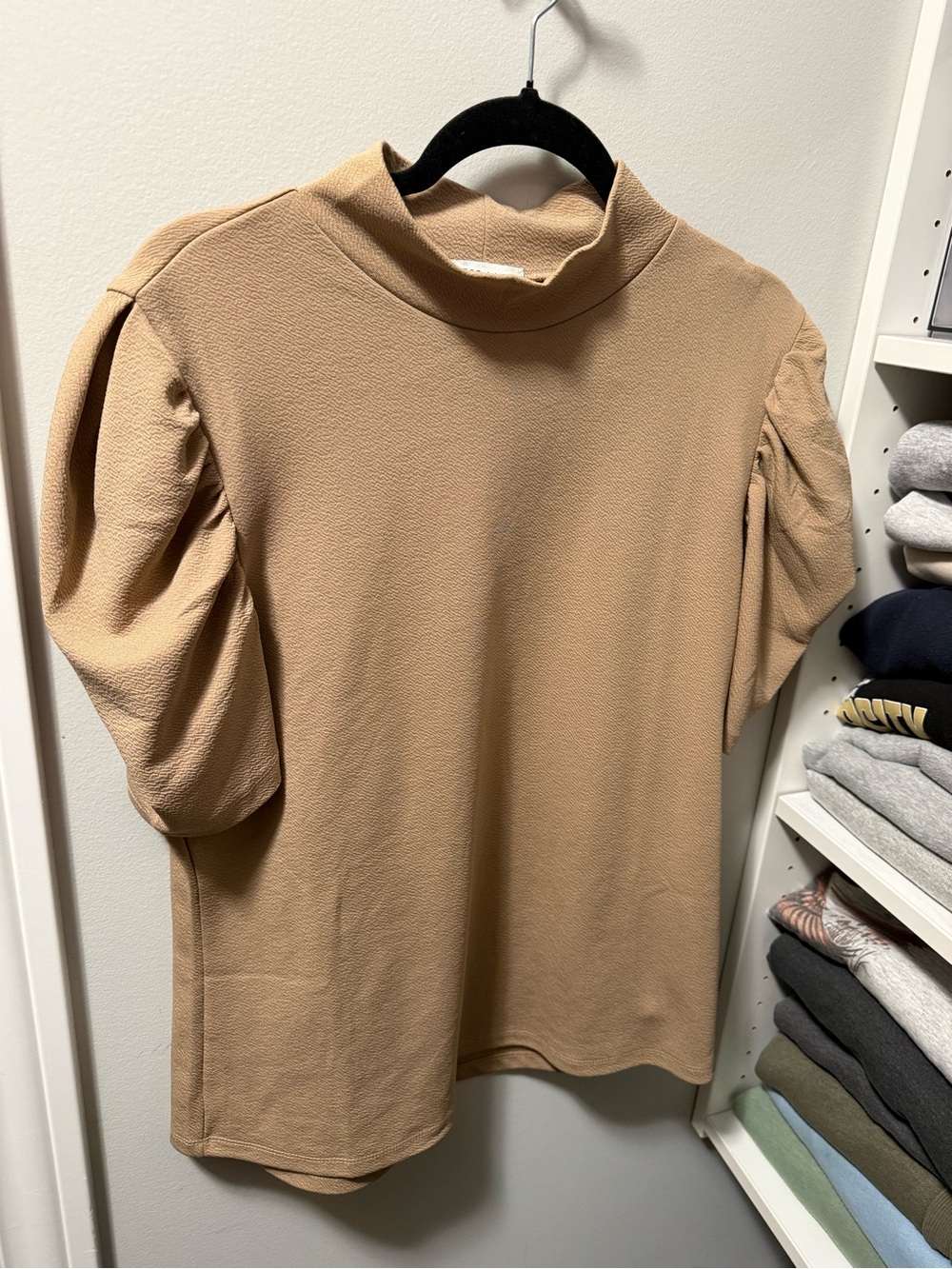 Women's Mock Neck Puff Sleeve Top in Camel